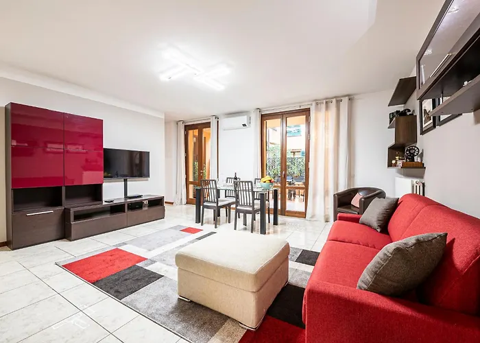 "Once Upon A Time" Cherubini Palace Thematic Apartments Free Parking Florence