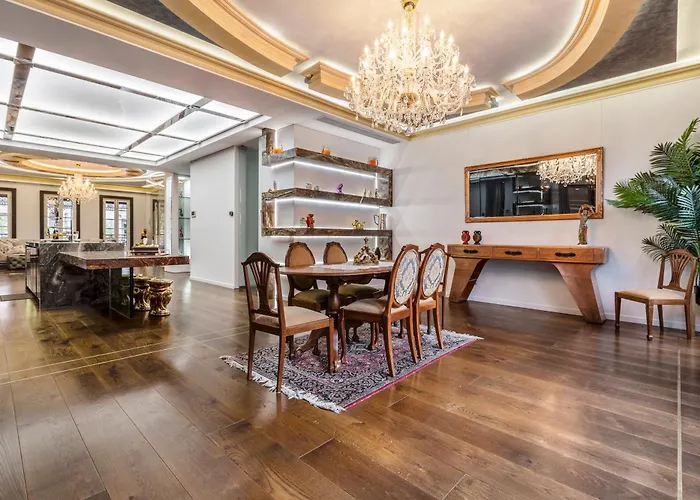 Carlton Luxury Kings Mansion - 5Min To Cbd, Garage And Rooftop Melbourne