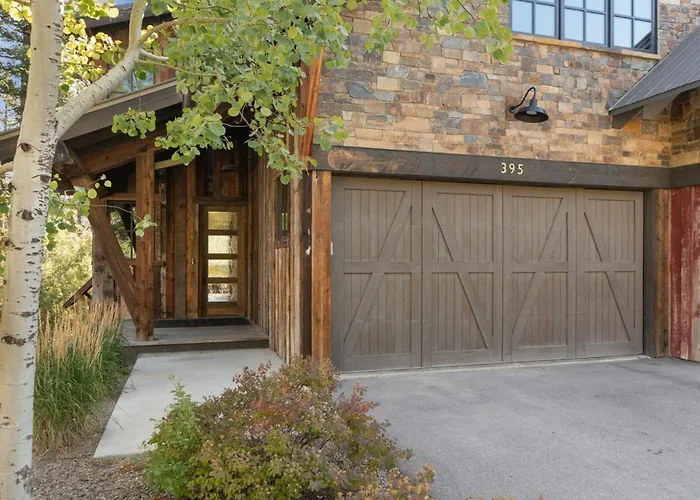 The Summit House Villa Whitefish