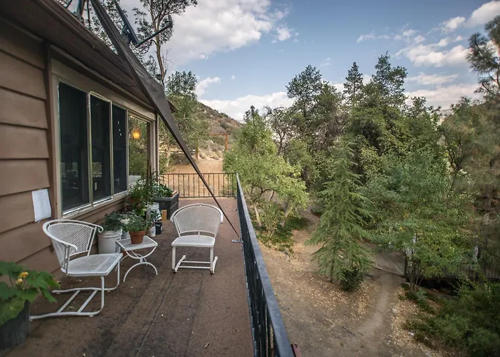 Quiet Mind Lodge, Spa & Retreat Sequoias Kernville