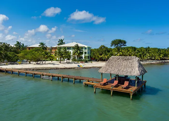 Beach Walkout Condo 112 3Br2Ba Sleeps 8 Placencia