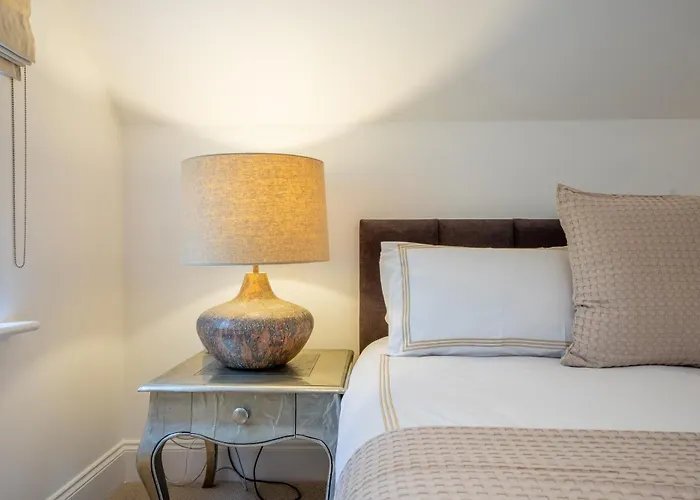 Discovery Cottage Whitby