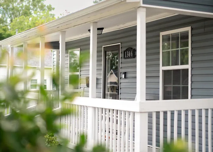 Bluewater Downtown Cottage Wilmington