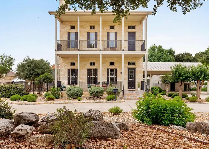 #26 At Gruene Silo Inn New Braunfels
