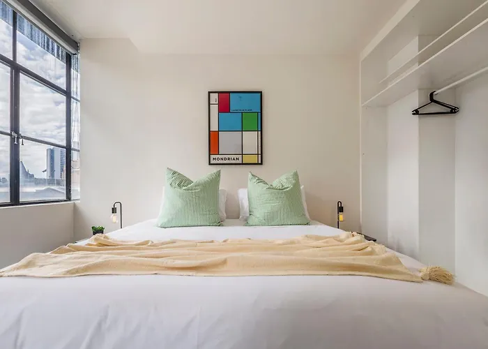 Vaquay Warehouse 33 In Melbourne Cbd Villa