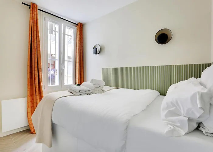 Voltaire - Republique Luxury Apartment Paris