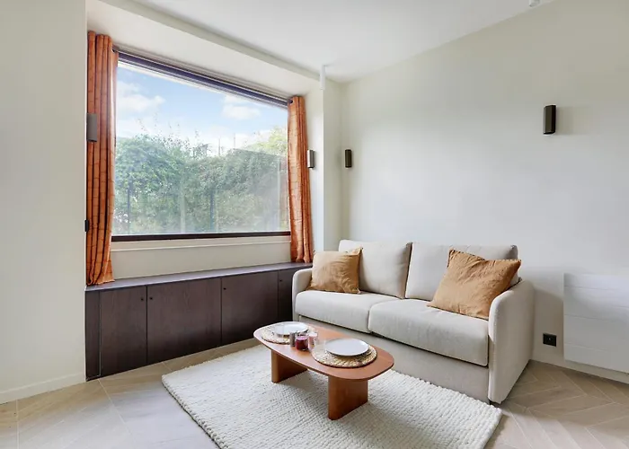 Voltaire - Republique Luxury Apartment Paris