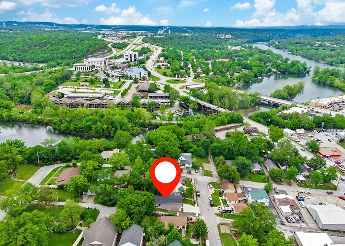 Third Street Retreat Villa Branson