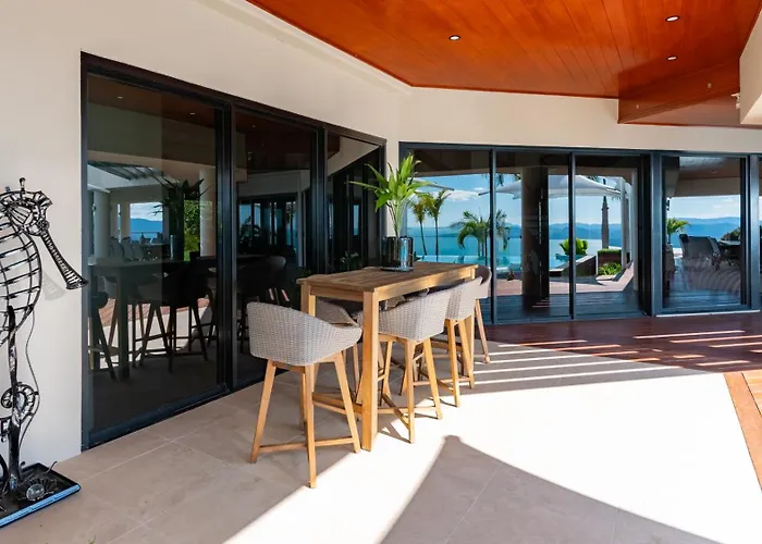 Parc Exclusif, Airlie Beach - 360 Island Views From A Mountain Top