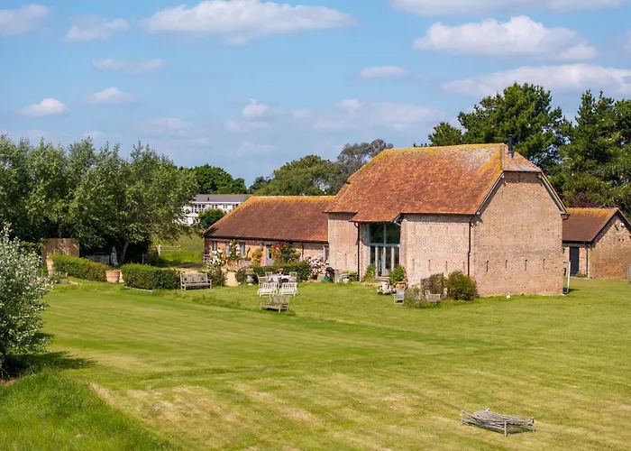 Gins Barn Villa Southampton