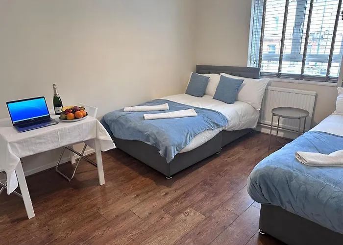 Camden City Rooms London