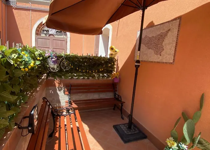 Home Pino Center~600 Mt Duomo Ct Catania