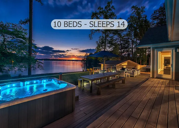 Lake Norman Hideaway Mooresville