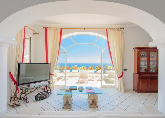 Villa Cristina -No Steps-Amalfi Coast Views -Hot Tube Praiano