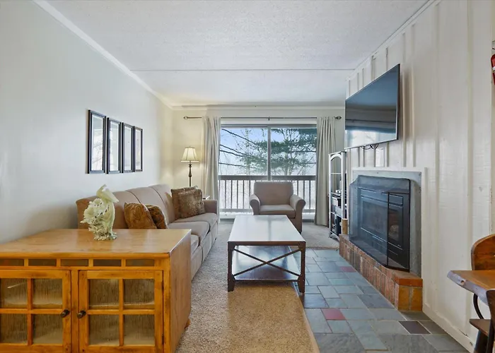 3-Bedroom Condo Ski-In, Shuttle, And Cozy Fireplace Whiffletree I3 Killington