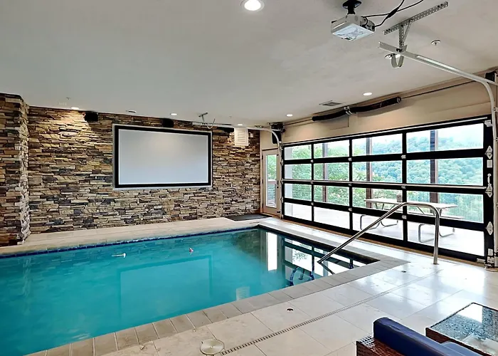 Splashtastic View Lodge Gatlinburg