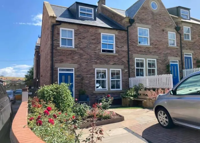 Columbo Cottage Whitby