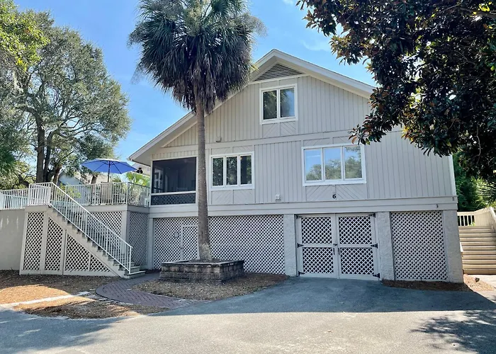 6 Wanderer - Stunning Home!! Ocean View, Heated Pool Deck, & Game Room Hilton Head Island