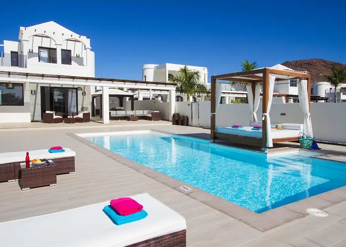 Villa Anibal Playa Blanca 