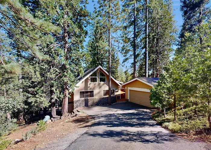 Sierra Retreat Villa Arnold