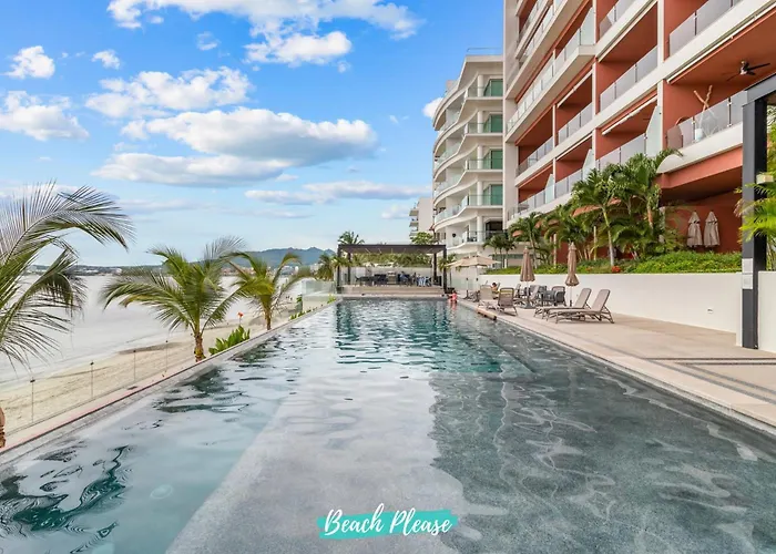 Casa Del Mar Bucerias - Beachfront Condos