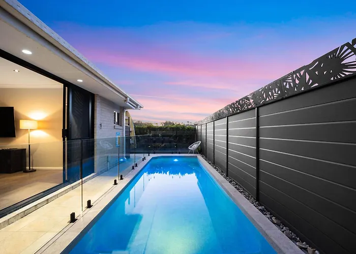Charming Group Getaway - 9 Mins To Burleigh Beach Gold Coast