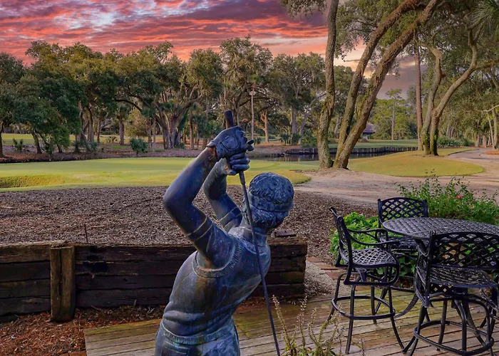 18 Turnberry Lane - Stunning And Spacious Home - With Private Heated Pool & Spa - Offers Unmatched Views Of The Heritage Golf To Hilton Head Island