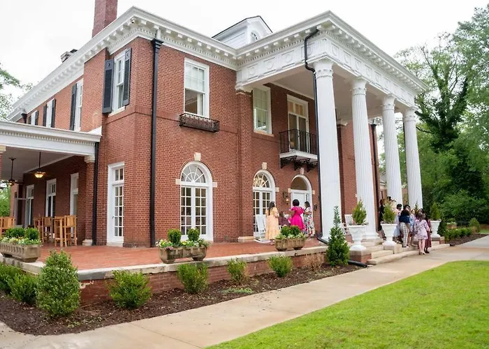 Truitt Vanderbilt Club La Grange