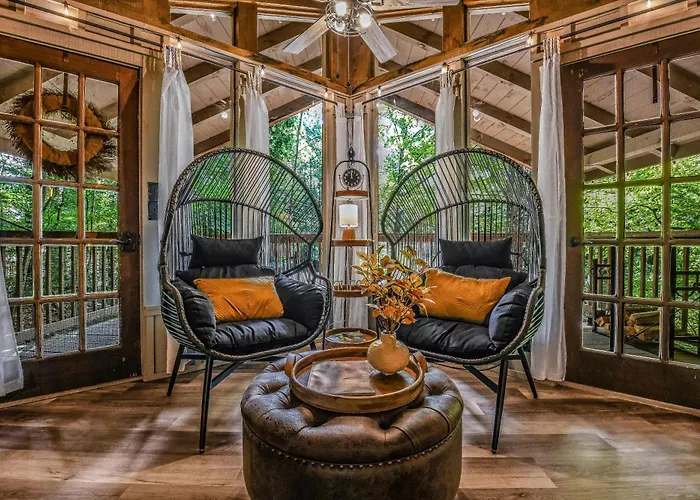 Light'N Bug Bungalow Townsend