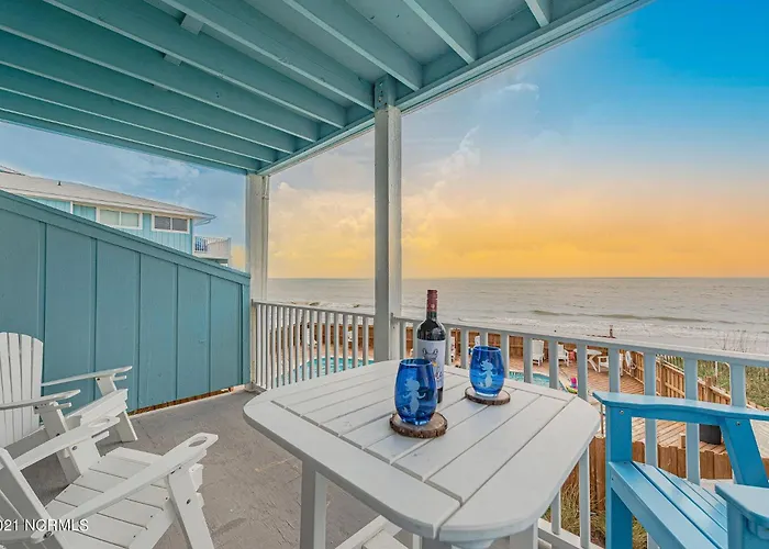 The Riggings H2 Villa Kure Beach