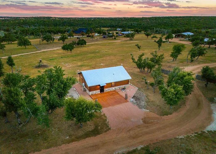 Rockin' R - Shooting Star Cabin Fredericksburg