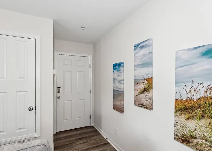 Gulf Island Condos Unit 514 Navarre