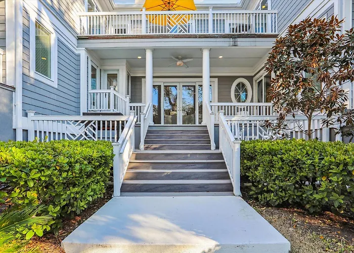 4 Brigantine- 2Nd Row, Amazing Private Pool, Elevator, Ideal Layout, Free Activities Included Hilton Head Island