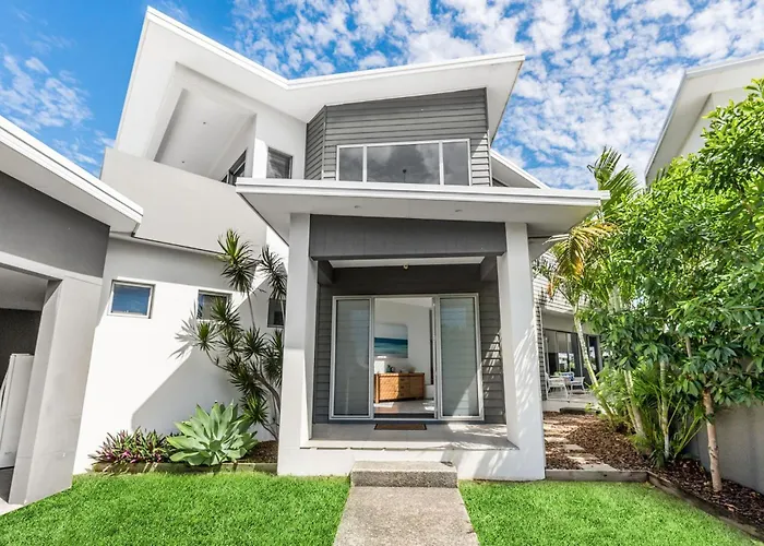 Ray Of Sunshine Villa Gold Coast