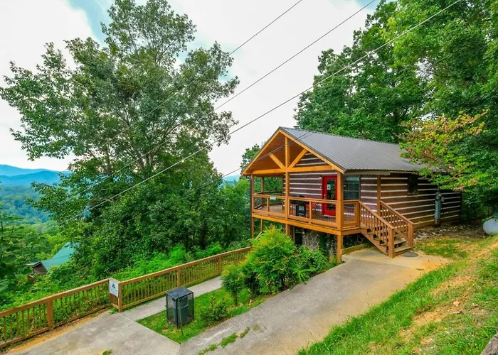 Smoky View On The Rocks Villa Pigeon Forge