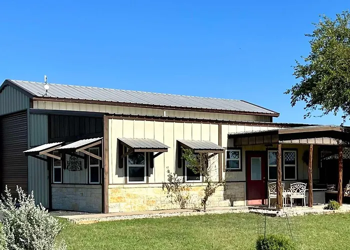 Vineyard Trail Cottages- Adults Only Fredericksburg