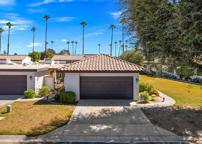 Rancho Las Palmas, 40 Durango Circle, Rancho Mirage