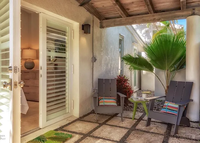Midtown Mosaic By Last Key Realty Key West