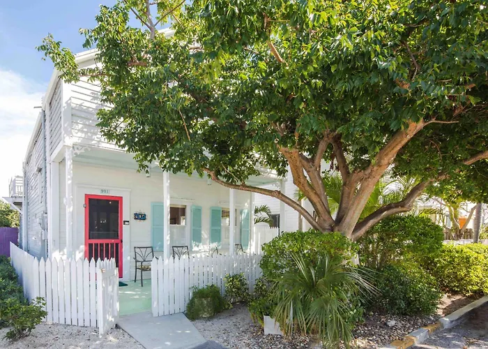 Puerta Coralina By Last Key Realty Key West