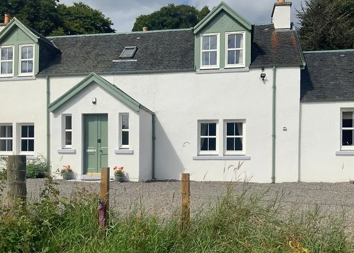 Balmore Farmhouse Near Lochness Inverness