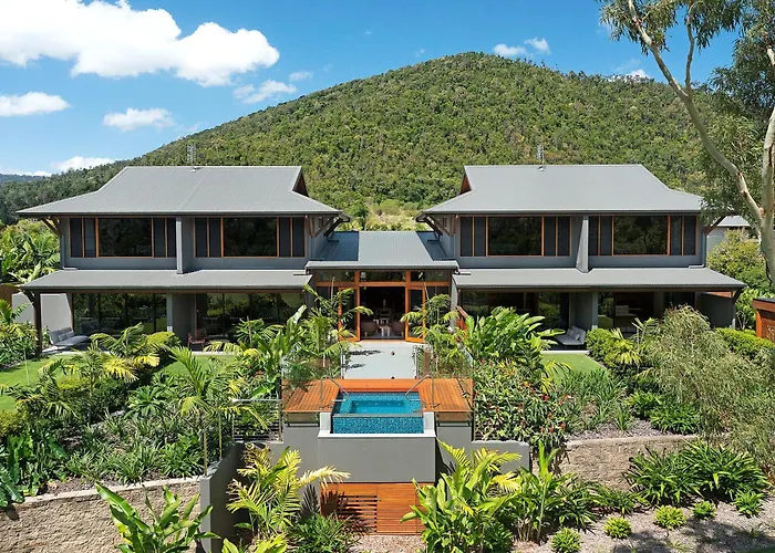 Yangaro Villa Airlie Beach
