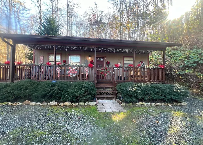 Blue Mist Mountain Retreat Villa Whittier