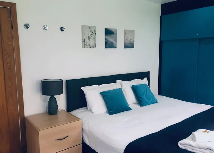 Bassett Avenue - Superking Room Southampton