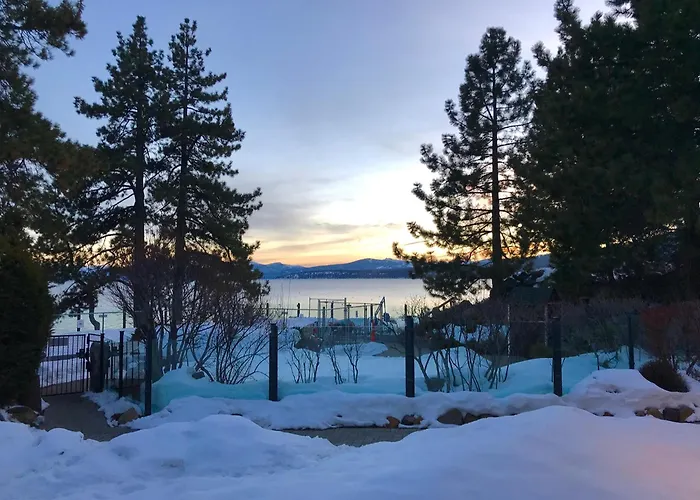 Red Wolf Lakeside Lodge Tahoe Vista