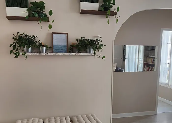 La Fourche Apartment Paris