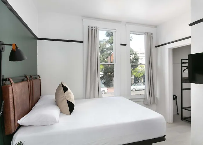 La Ventana Deluxe Suites San Diego