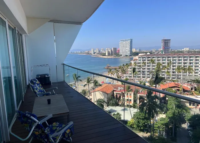 Icon Vallarta, Puerto Vallarta