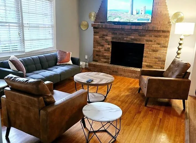 Charming Charlotte City Vacation Home