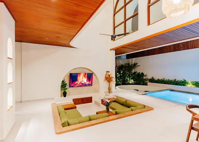 Luxury Villa Noah - Walkable To Shopping Mall & Waterbom Bali Kuta 