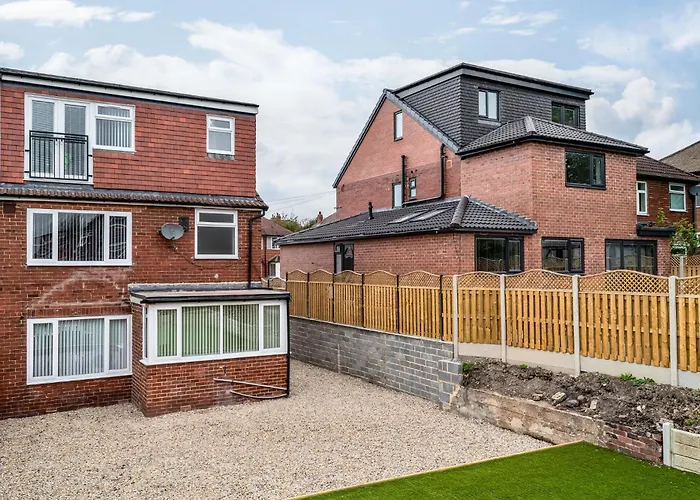 Borrowdale Brook Villa Leeds 